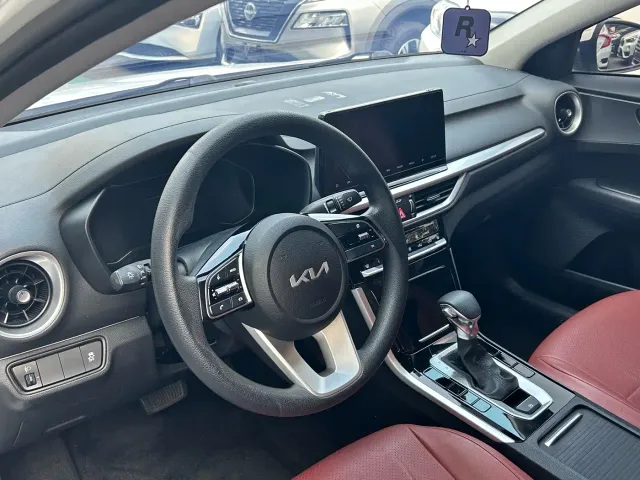 Kia K3 — Фото автомобиля 5