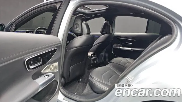 Mercedes-Benz E-Class W214 — Фото автомобиля 18