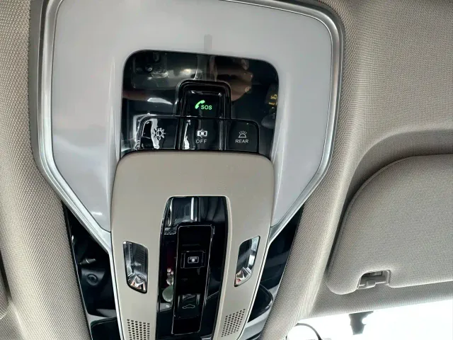 Hongqi H5 — Фото автомобиля 14