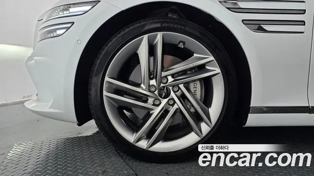 Genesis G80 RG3 — Фото автомобиля 5