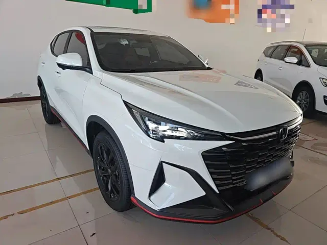 Changan X5 Plus — Фото автомобиля 3