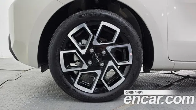 Kia RAY Новый Kia Ray Signature — Фото автомобиля 5