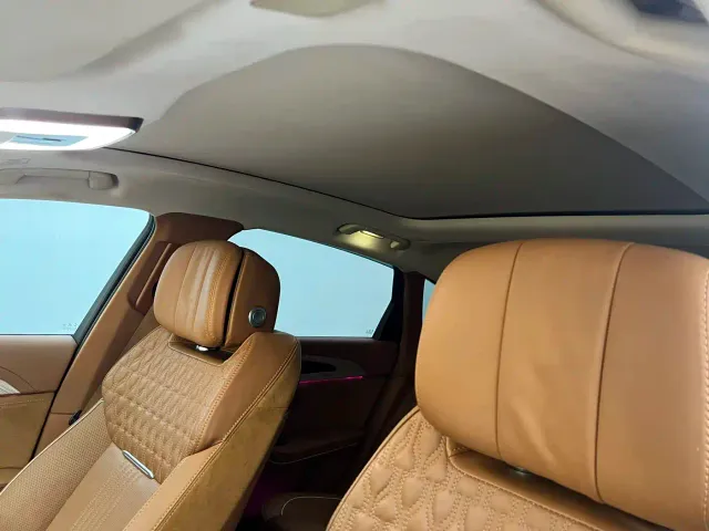 Hongqi H9 — Фото автомобиля 14