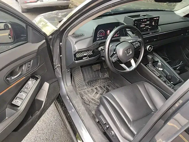 Honda Accord — Фото автомобиля 15
