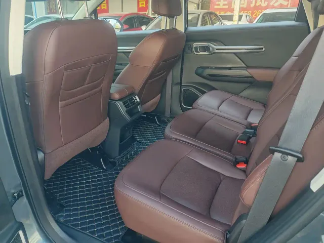 Geely Haoyue — Фото автомобиля 6