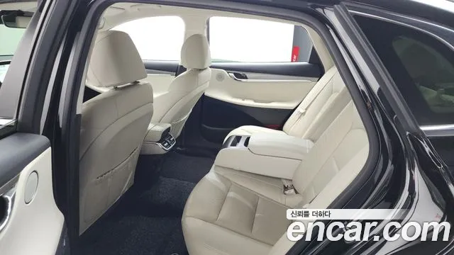 Hyundai Grandeur Новый Grandeur IG — Фото автомобиля 16