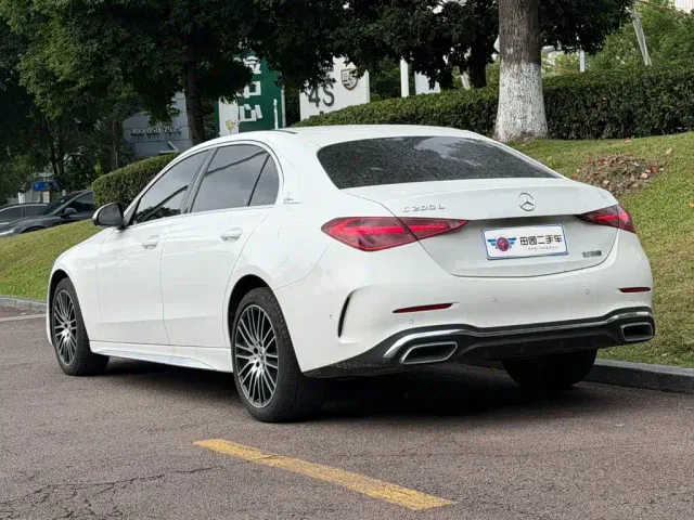 Mercedes-Benz C-Class — Фото автомобиля 4
