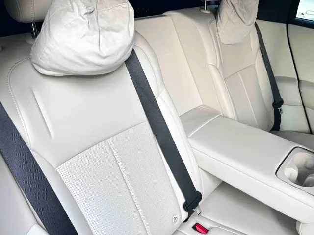 Li Auto i6 — Фото автомобиля 18
