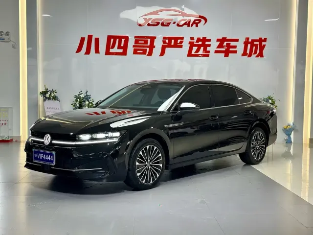 Фотография автомобиля — Volkswagen Magotan