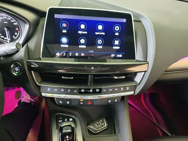 Cadillac CT5 — Фото автомобиля 12