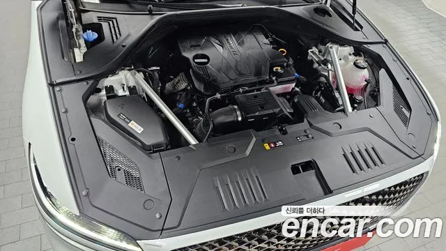 Genesis GV70 2.5T Бензин AWD — Фото автомобиля 6