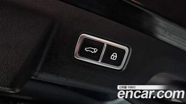Kia Sorento Sorento 4-е поколение Бензин 2.5T 4WD — Фото автомобиля 18