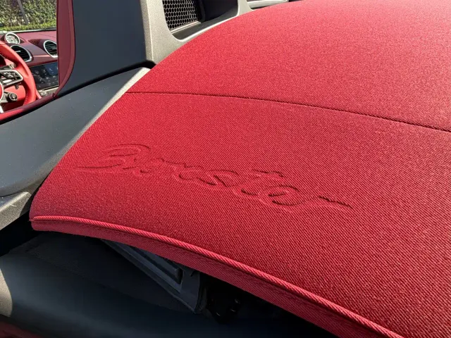 Porsche 718 — Фото автомобиля 15