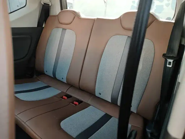 Wuling Hongguang Mini EV — Фото автомобиля 16