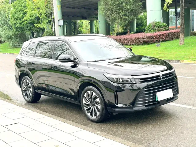 Aito M7 — Фото автомобиля 3