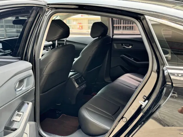 Honda Inspire — Фото автомобиля 8