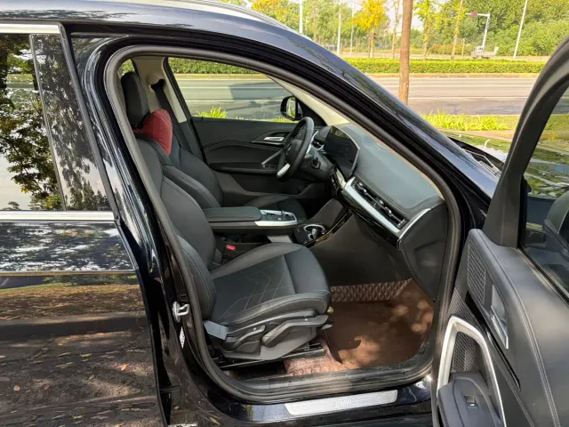 BMW X1 — Фото автомобиля 9