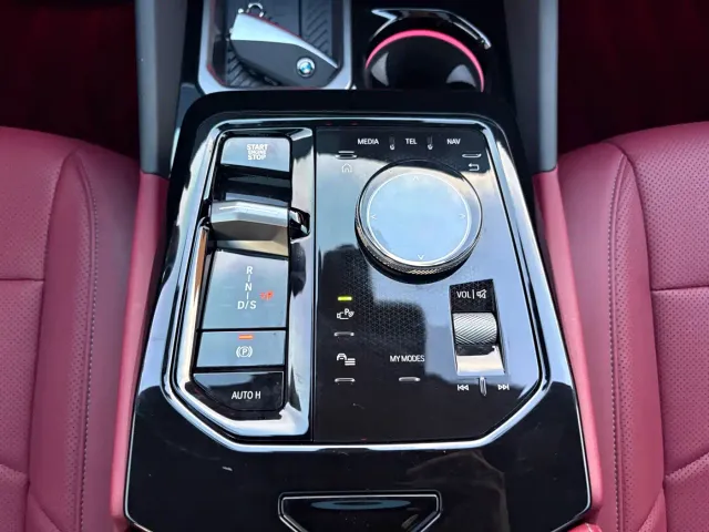BMW 5 Series — Фото автомобиля 14