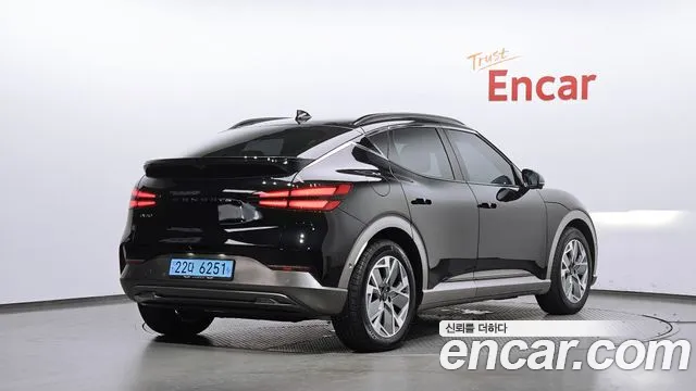 Genesis GV60 — Фото автомобиля 2