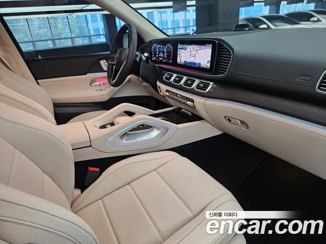 Mercedes-Benz GLE-Class — Фото автомобиля 10
