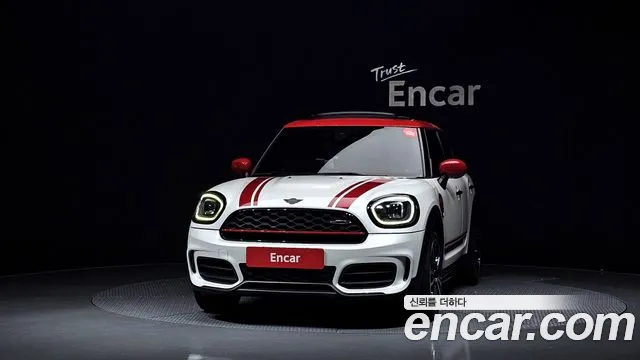 Mini Countryman — Фото автомобиля 3
