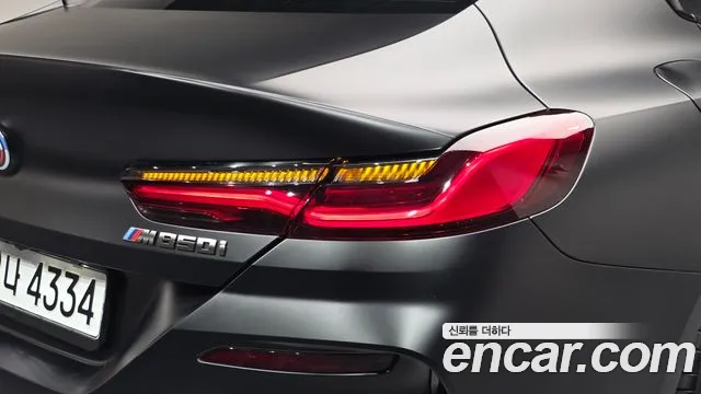 BMW 8 Series G15 — Фото автомобиля 8