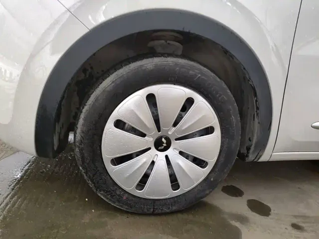 Wuling Bingo — Фото автомобиля 22