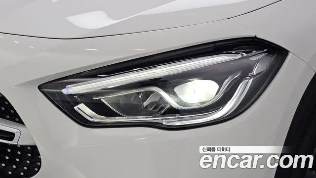 Mercedes-Benz GLA-Class H247 — Фото автомобиля 22