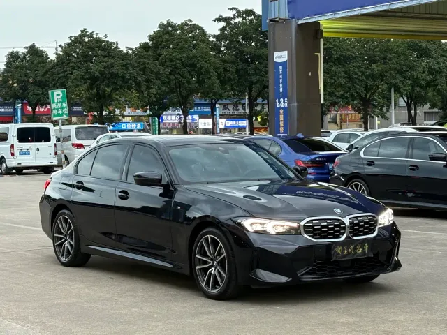 BMW 3 Series — Фото автомобиля 3