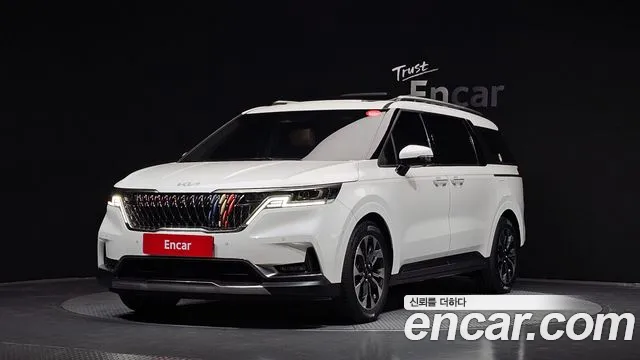 Фотография автомобиля — Kia Carnival 4th Gen