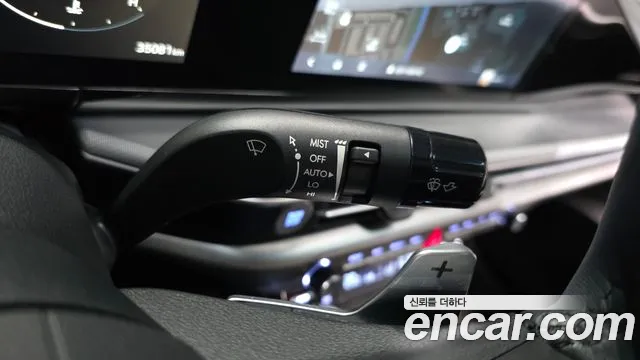 Hyundai Grandeur GN7 — Фото автомобиля 29
