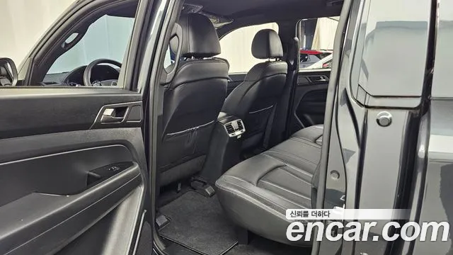 KG_Mobility_Ssangyong Rexton Новый Rexton Sport Khan Дизель 2.2 4WD — Фото автомобиля 8