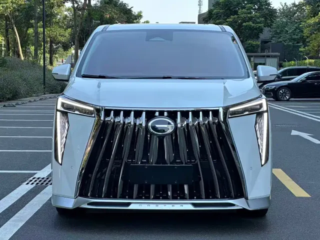 Фотография автомобиля — GAC Trumpchi E9