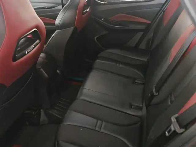 Changan Oushang X5 — Фото автомобиля 11