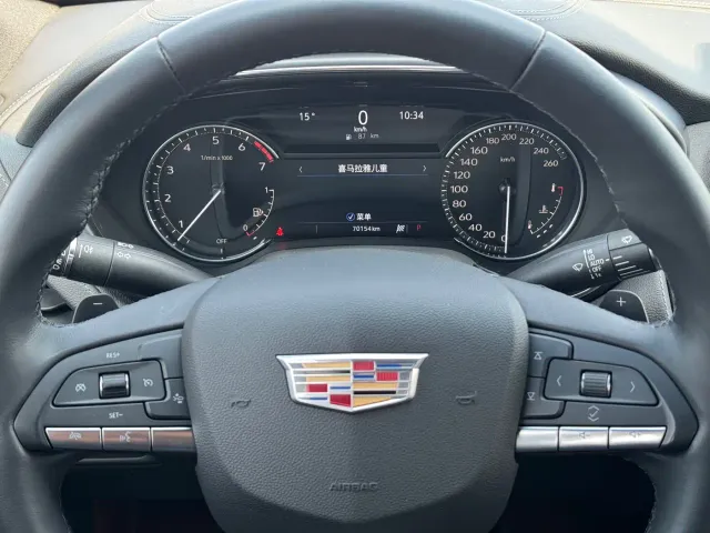 Cadillac CT5 — Фото автомобиля 4