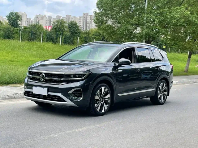 Volkswagen Talagon — Фото автомобиля 2