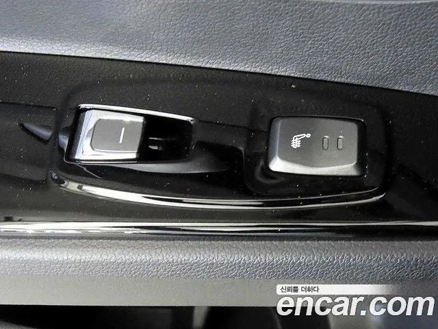 KGM Korando — Фото автомобиля 13