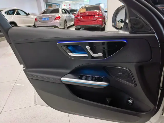 Mercedes-Benz C-Class — Фото автомобиля 13