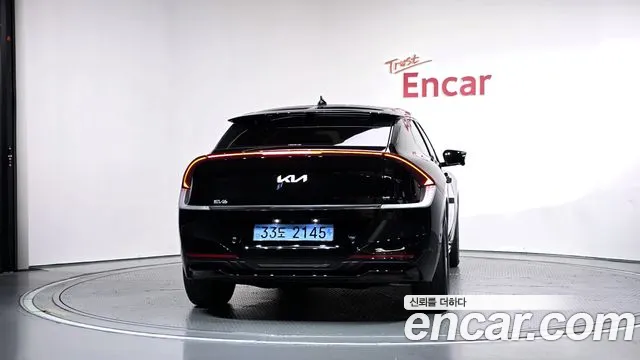 Kia EV6 New — Фото автомобиля 4