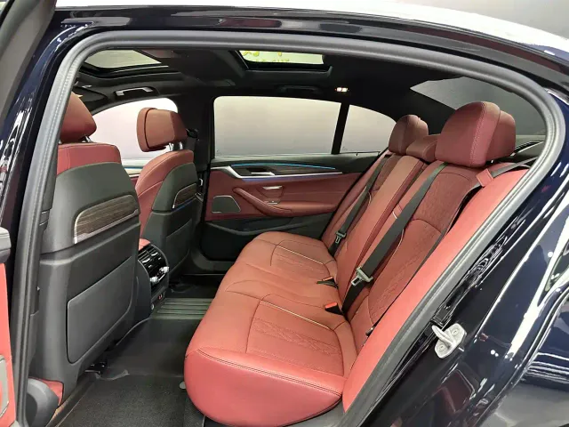 BMW 5 Series — Фото автомобиля 6