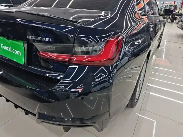 BMW i3 — Фото автомобиля 7