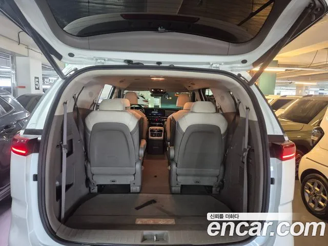 Kia Canival Carnival 4 поколение Дизель 9 мест Signature — Фото автомобиля 11