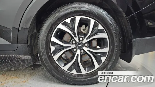 Kia Carnival — Фото автомобиля 21