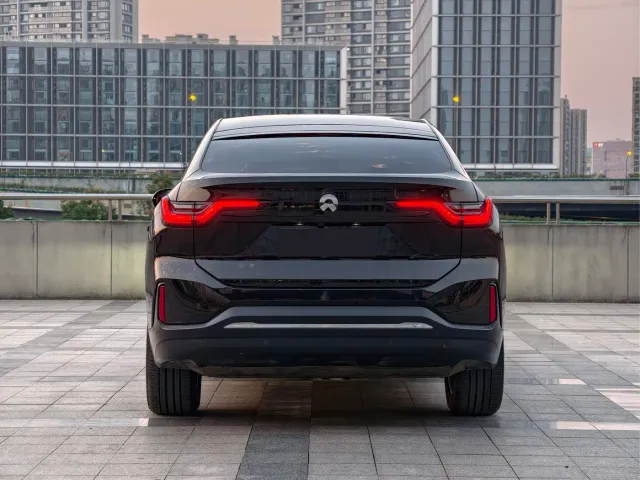 Nio EC6 — Фото автомобиля 5