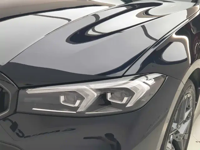 BMW 3 Series — Фото автомобиля 12