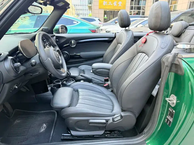 MINI Hatch — Фото автомобиля 7
