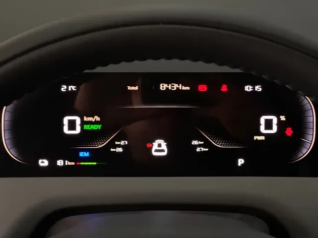 Changan Qiyuan Q05 — Фото автомобиля 11