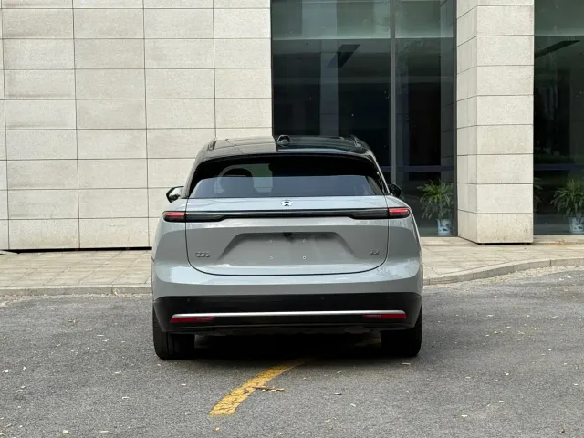 Nio ES6 — Фото автомобиля 18