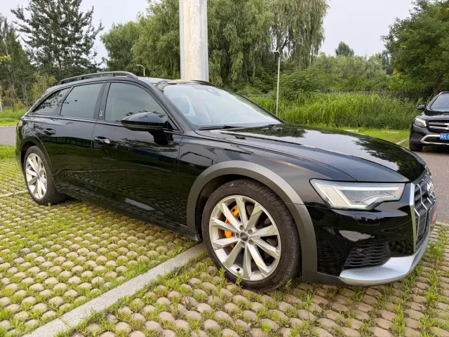 Audi A6 — Фото автомобиля 3