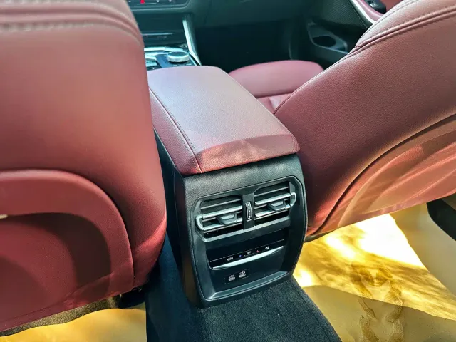 BMW 3 Series — Фото автомобиля 18